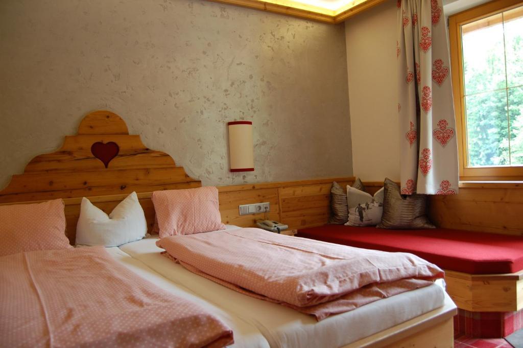 Hotel Schweizerhof Оберау Номер фото