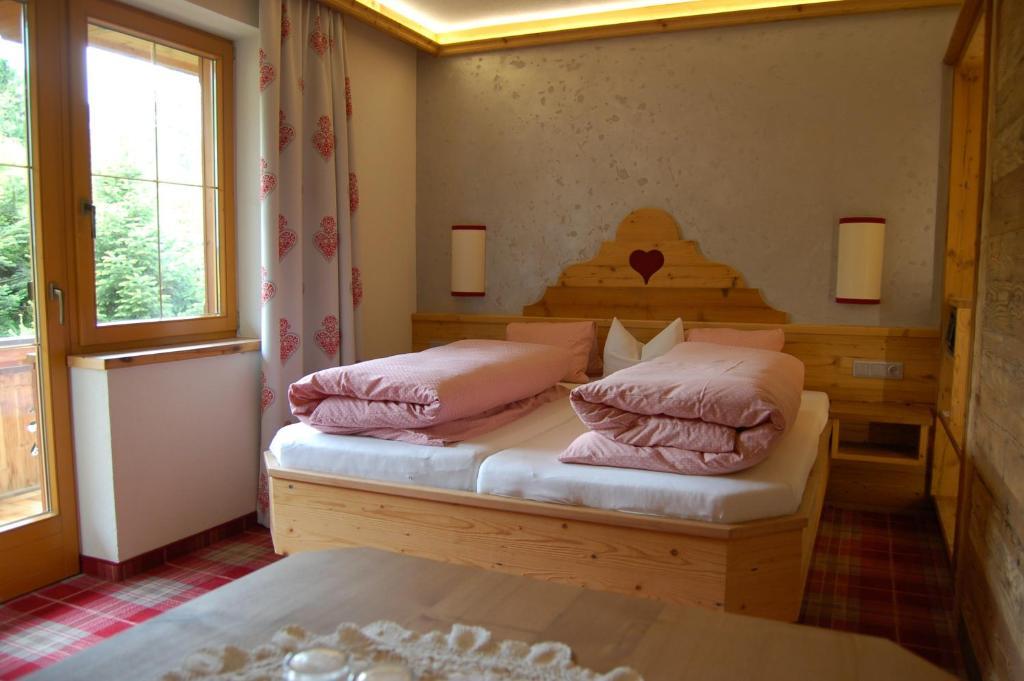 Hotel Schweizerhof Оберау Номер фото